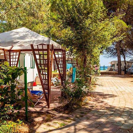 Camping&Village Le Cernie Lotzorai Exterior foto